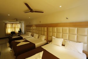 Deluxe Family Six Bedded AC 1 (1)