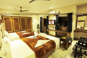 Deluxe Quadruple AC 4